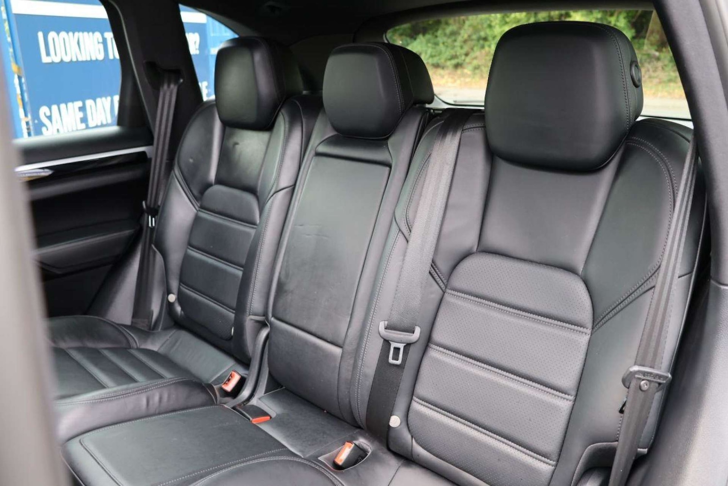 Used Porsche Cayenne 2015 for sale - 76595819: Photo 10