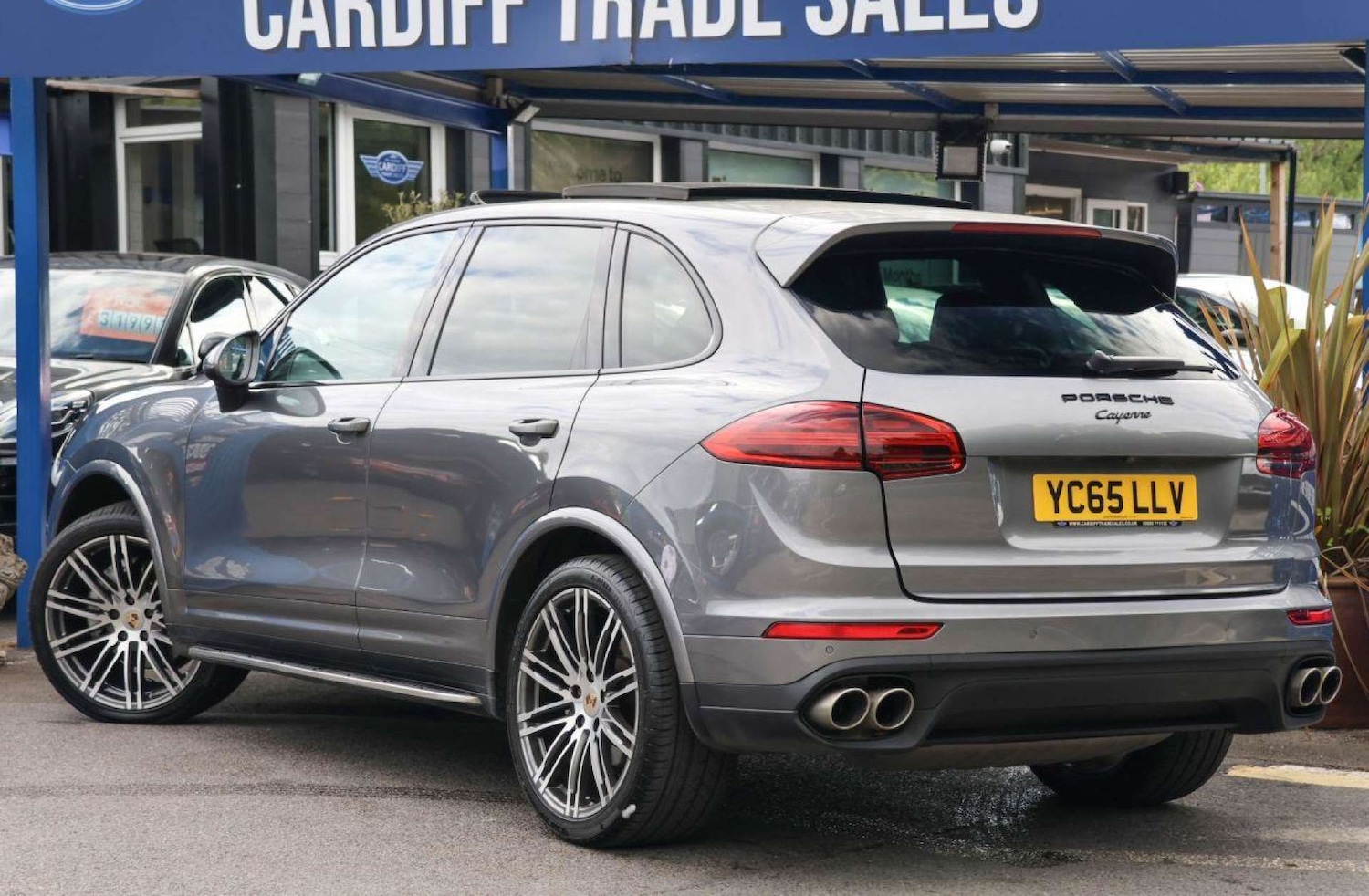 Used Porsche Cayenne 2015 for sale - 76595819: Photo 19