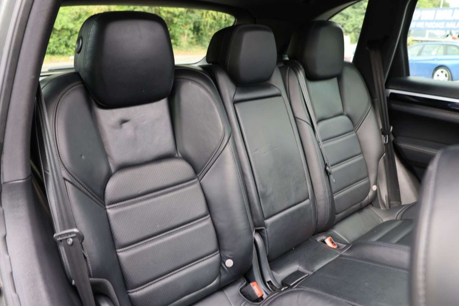 Used Porsche Cayenne 2015 for sale - 76595819: Photo 9