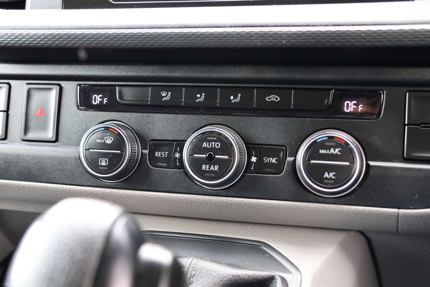 Used Volkswagen Transporter 2020 for sale - 77475161: Photo 23