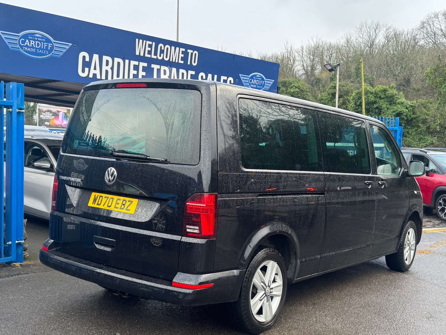 Used Volkswagen Transporter Shuttle 2020 for sale - 77475161: Photo 3
