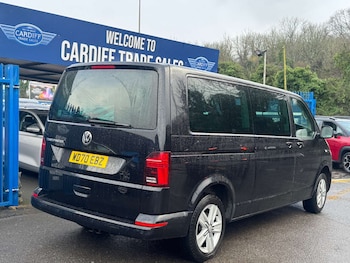 Used Volkswagen Transporter Shuttle 2020 for sale - 77475161: Photo