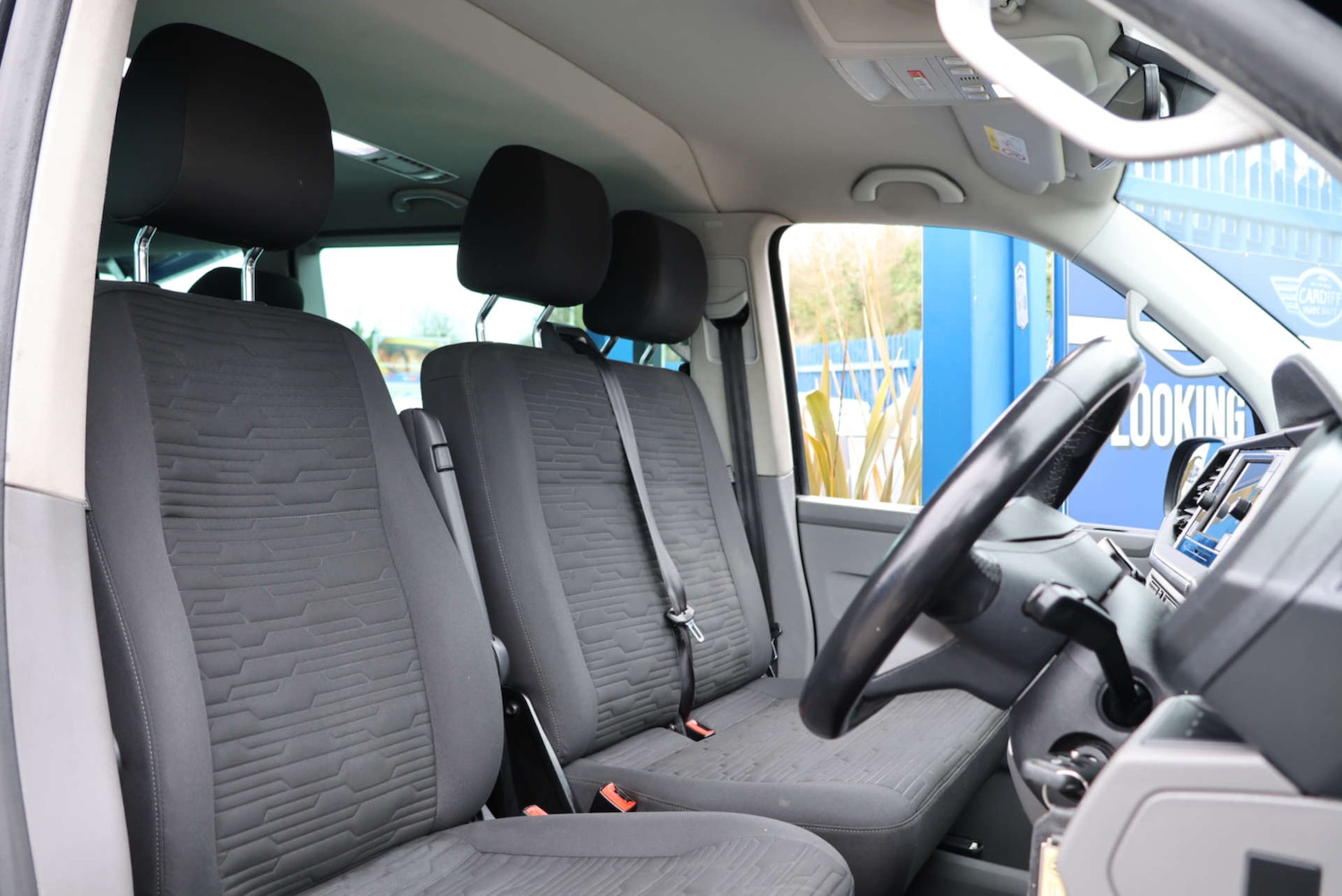 Used Volkswagen Transporter 2020 for sale - 77475161: Photo 5