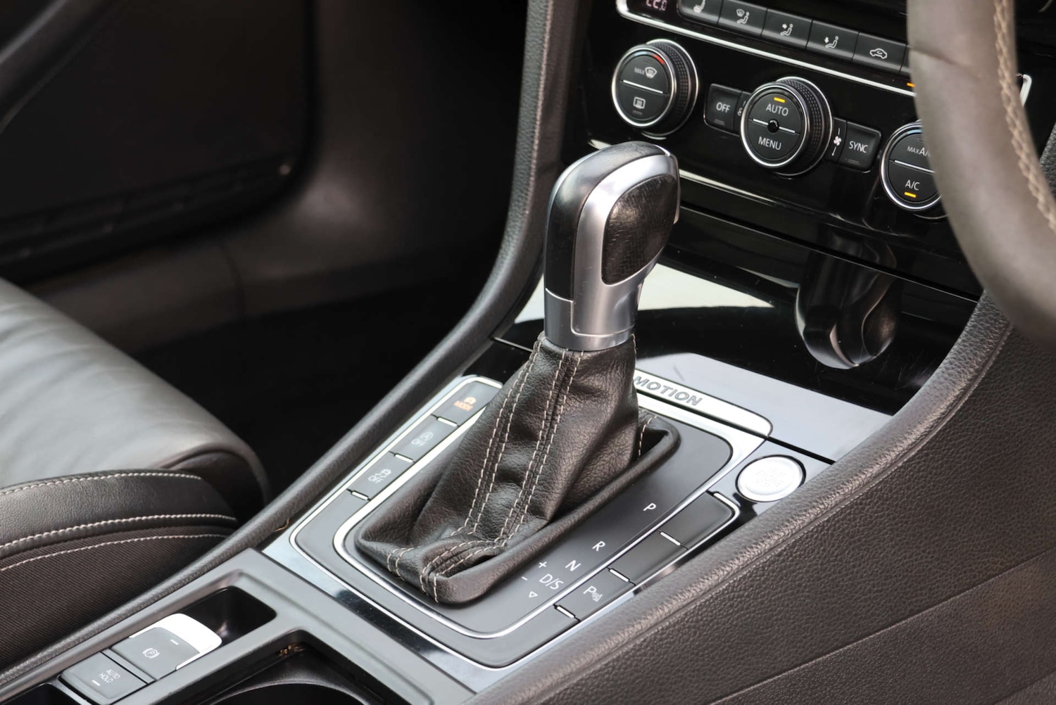 Used Volkswagen Golf 2015 for sale - 76614758: Photo 26