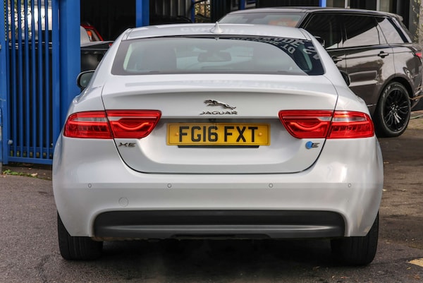 Used Jaguar XE 2016 for sale - 76304400: Photo 12