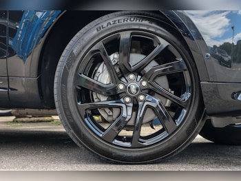 Used Land Rover Discovery 2021 for sale - 79032708: Photo