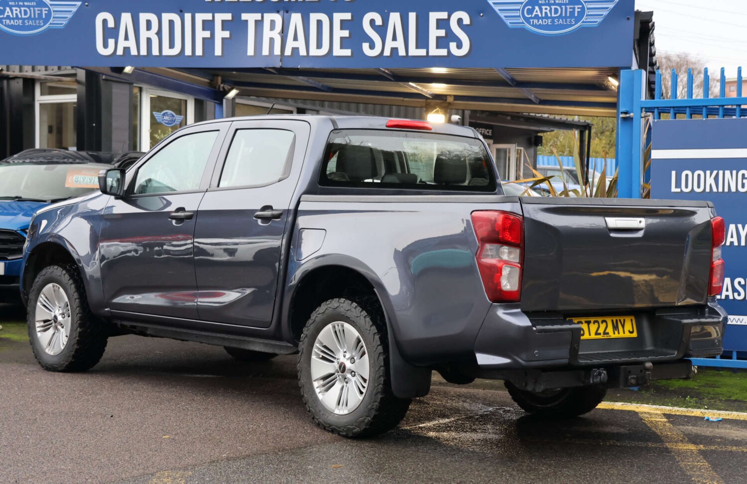 Used Isuzu D-Max 2022 for sale - 76594714: Photo 11