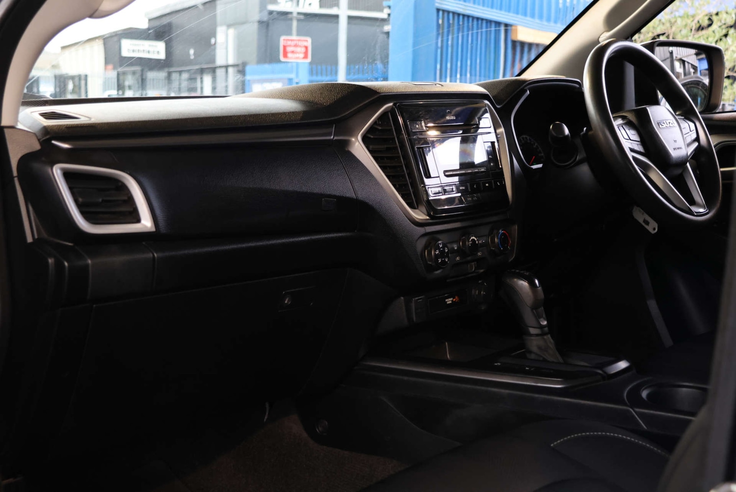 Used Isuzu D-Max 2022 for sale - 76594714: Photo 7