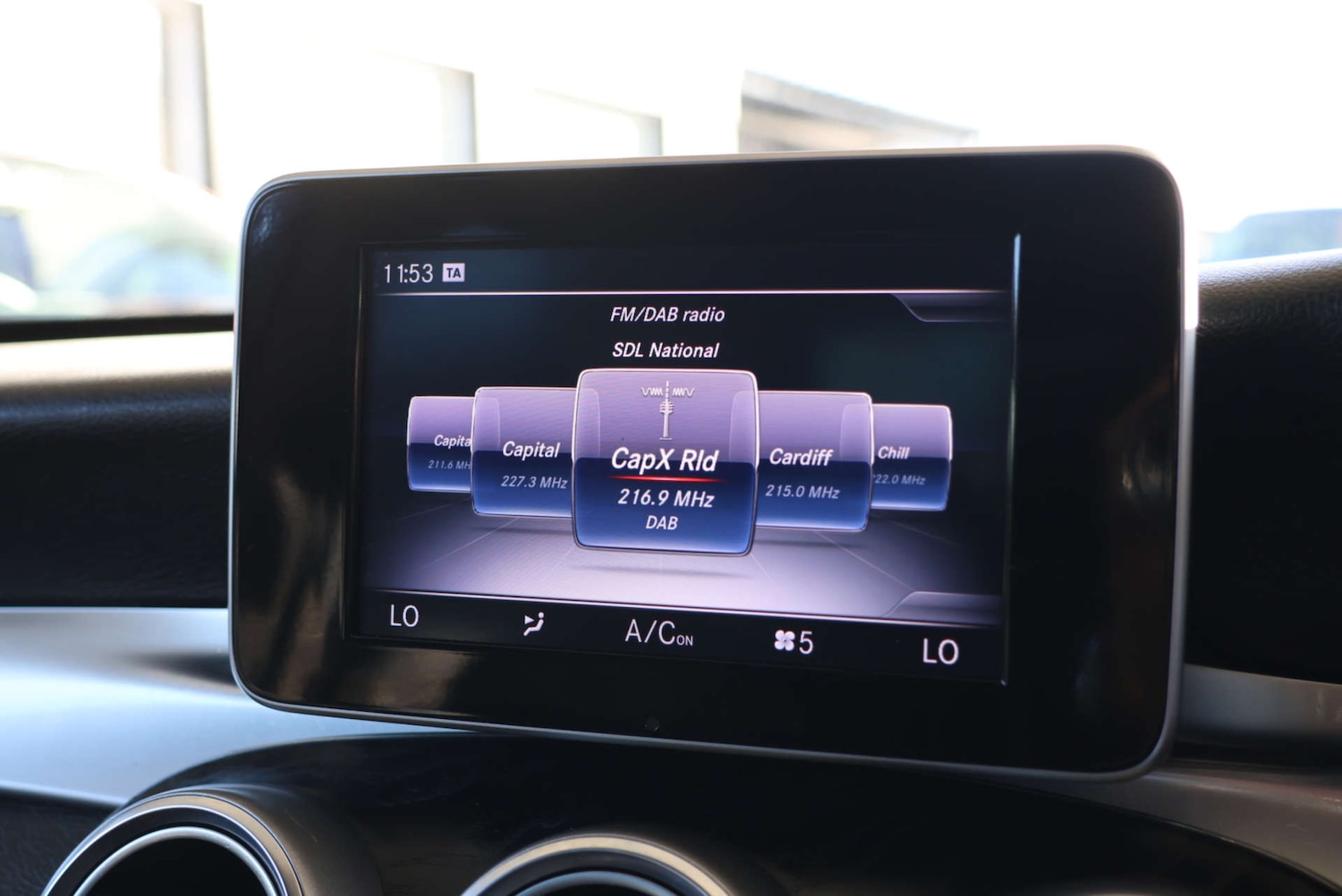 Used Mercedes-Benz C Class 2017 for sale - 77235332: Photo 12