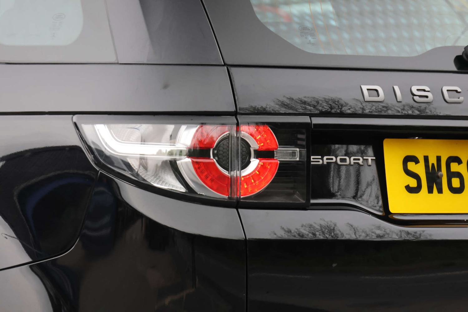 Used Land Rover Discovery Sport 2018 for sale - 78201123: Photo 18