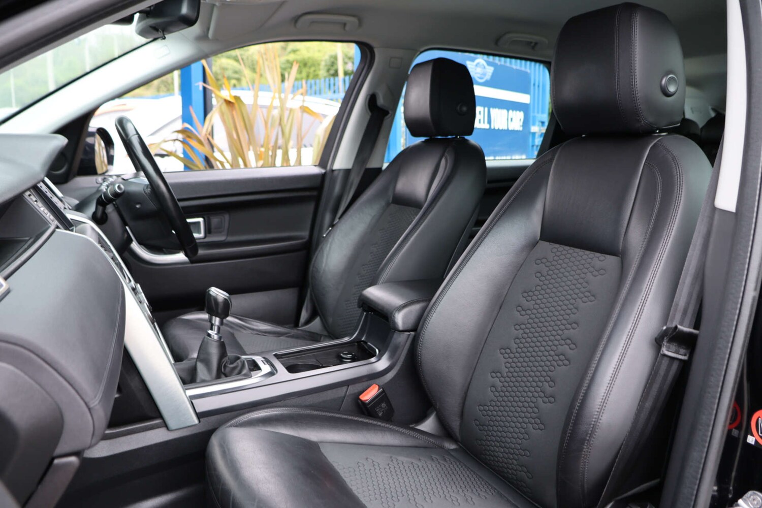 Used Land Rover Discovery Sport 2018 for sale - 78201123: Photo 9