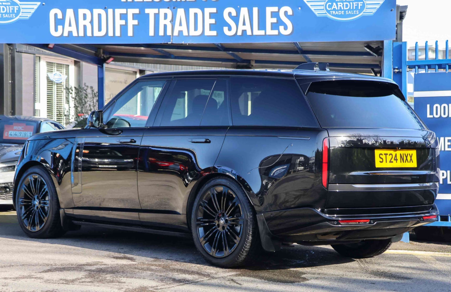 Used Land Rover Range Rover 2024 for sale - 77920840: Photo 27