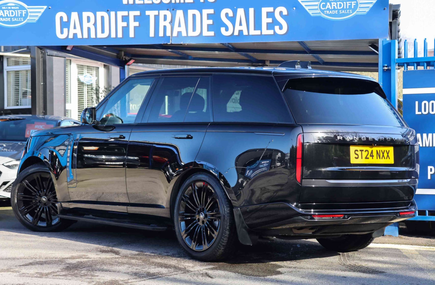 Used Land Rover Range Rover 2024 for sale - 77920840: Photo 28