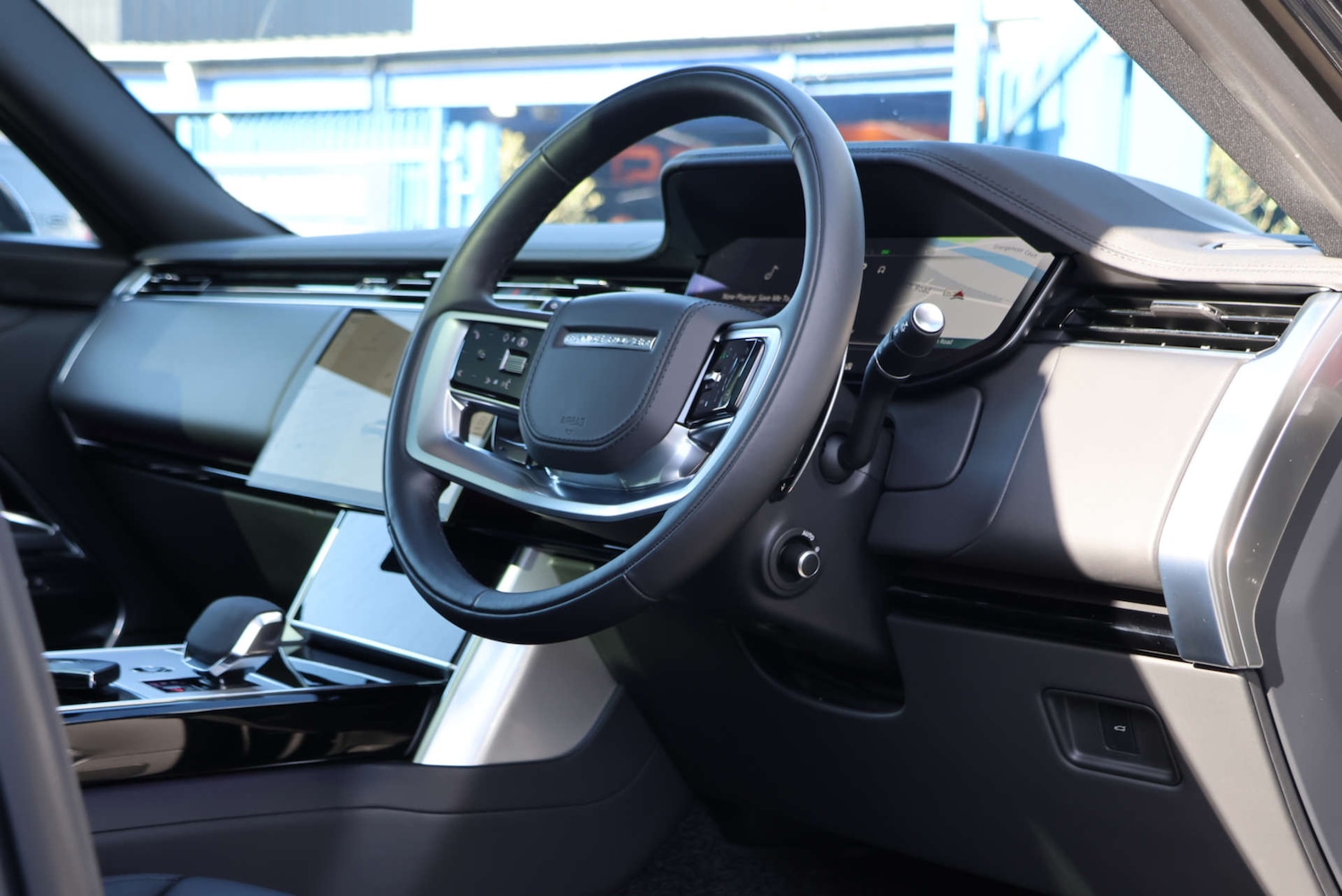 Used Land Rover Range Rover 2024 for sale - 77920840: Photo 4