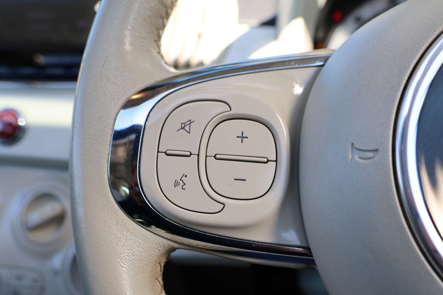 Used Fiat 500 2015 for sale - 78111359: Photo 15