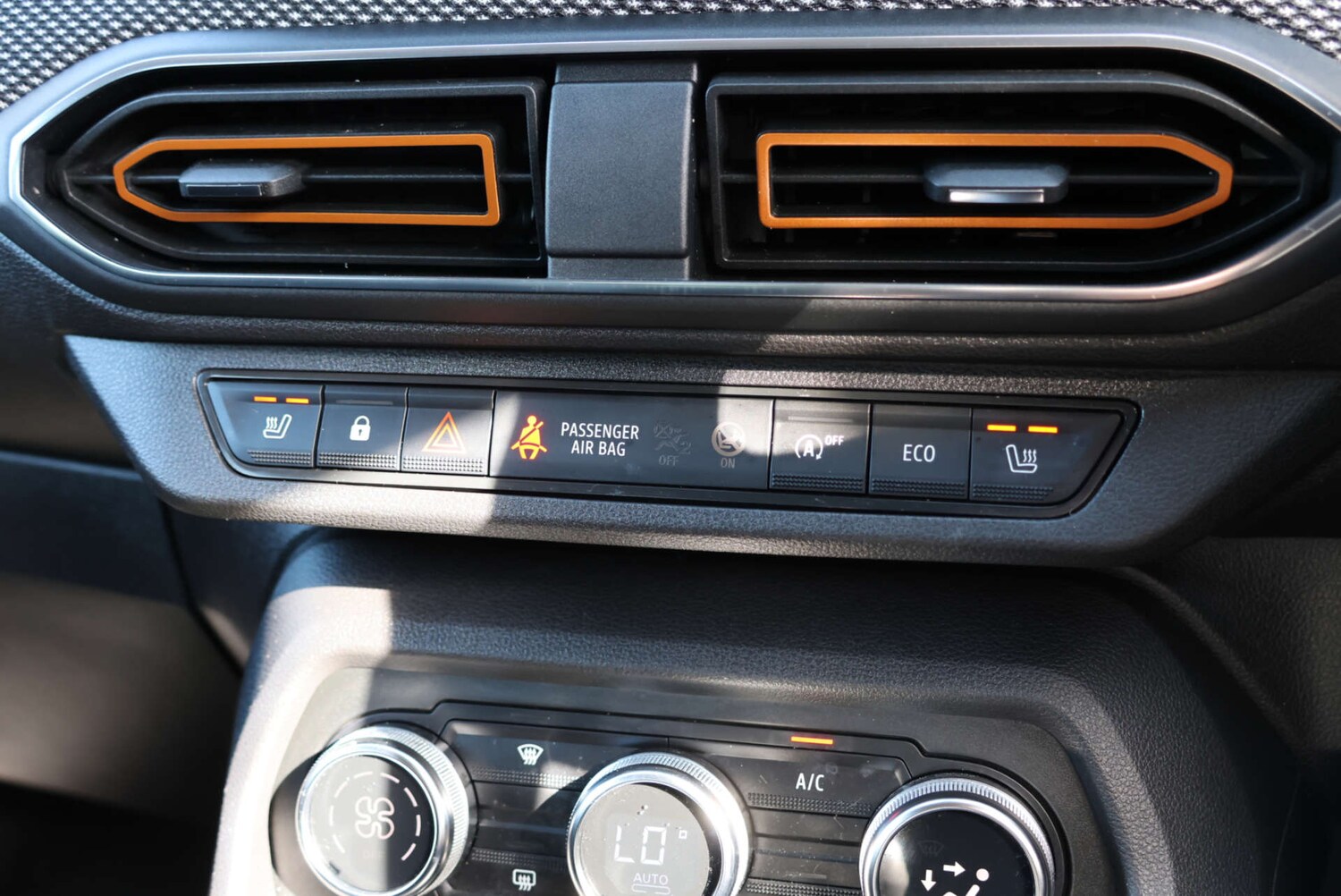 Used Dacia Sandero 2022 for sale - 77640580: Photo 18