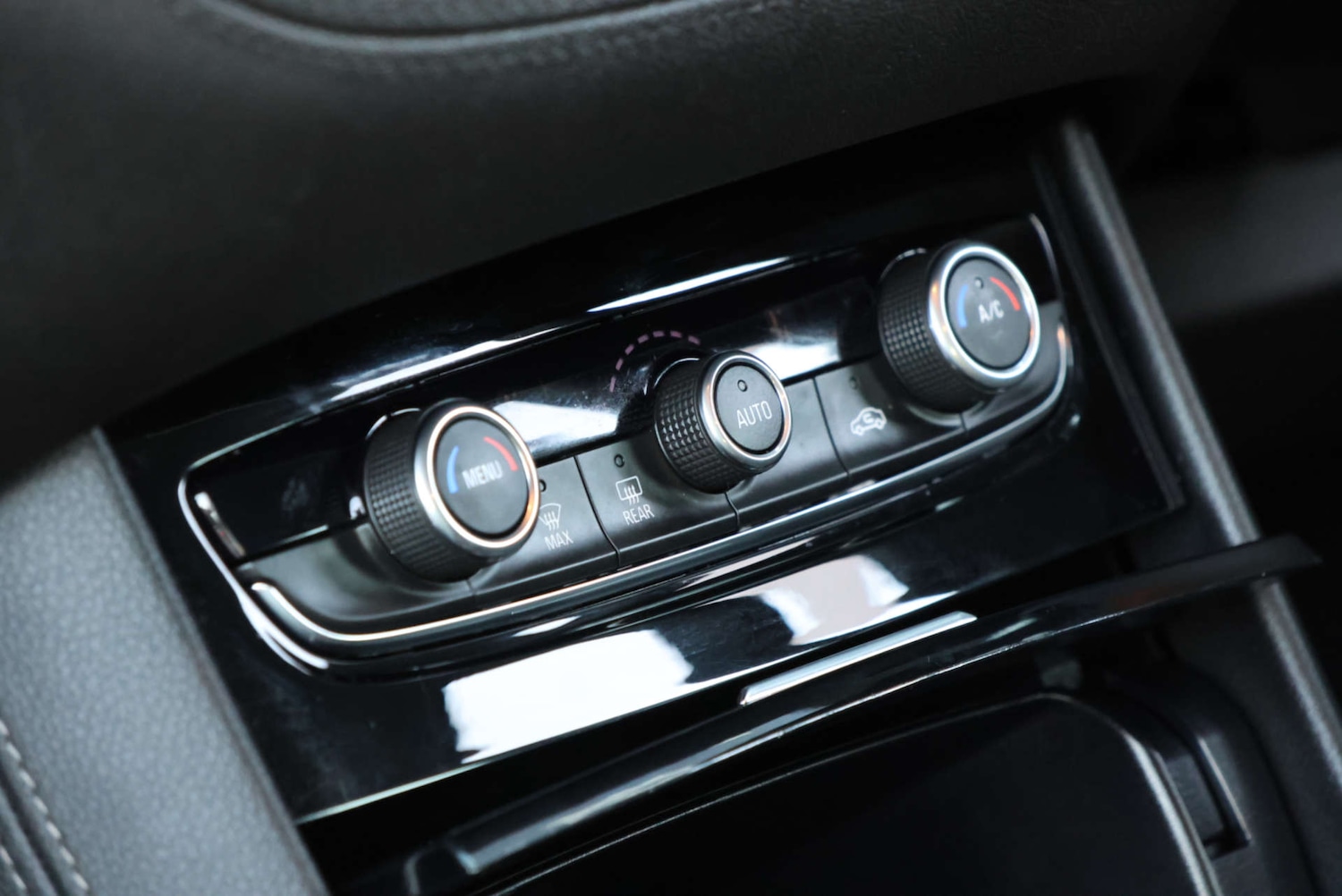 Used Vauxhall Grandland X 2019 for sale - 76604230: Photo 25