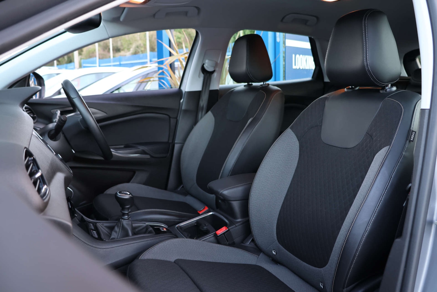 Used Vauxhall Grandland X 2019 for sale - 76604230: Photo 9