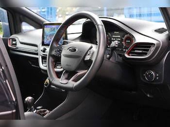 Used Ford Fiesta 2022 for sale - 78411536: Photo