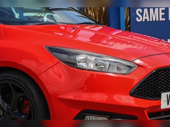Used Ford Focus 2015 for sale - 78793885: Photo