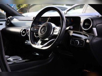 Used Mercedes-Benz CLA 2019 for sale - 76577460: Photo