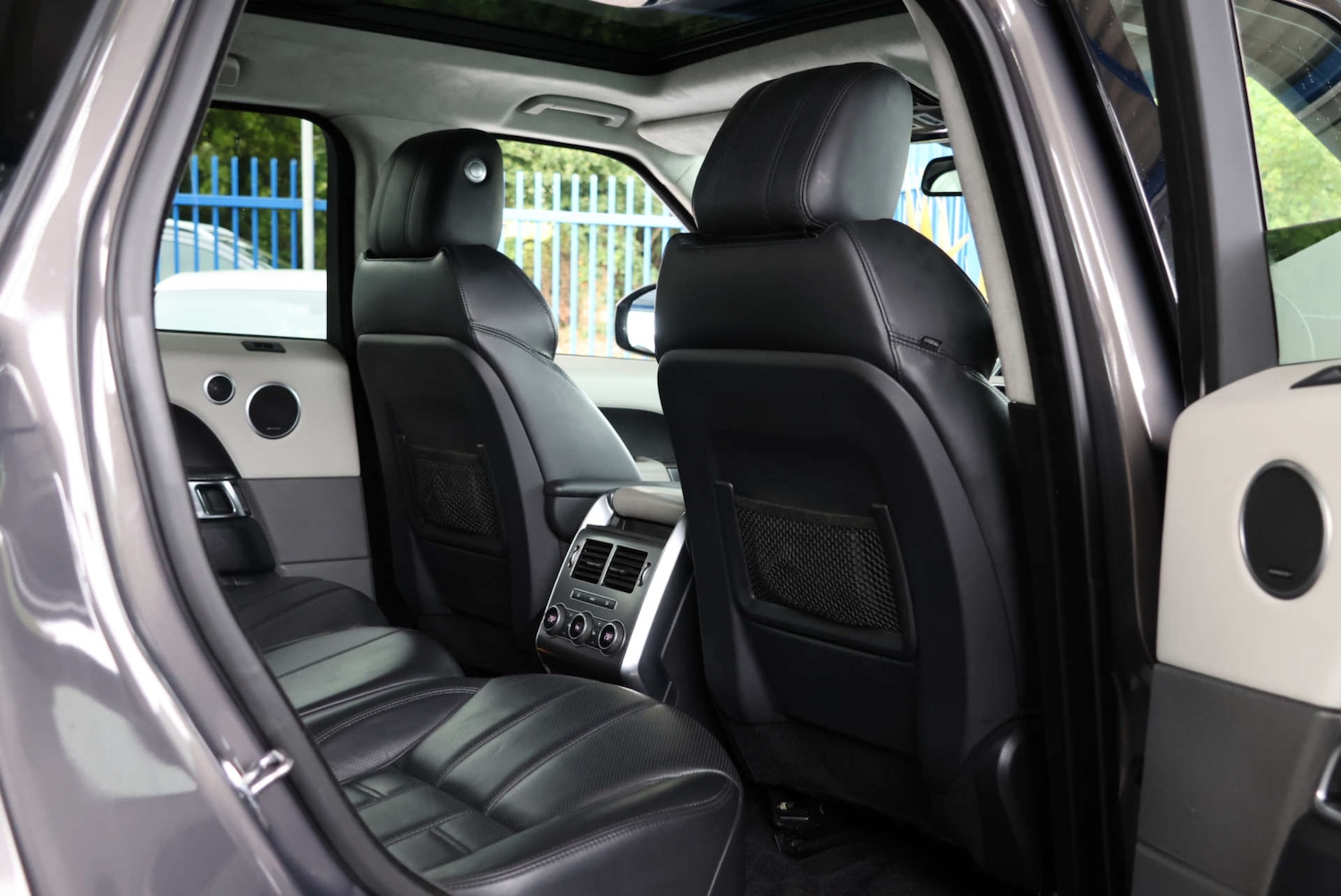 Used Land Rover Range Rover Sport 2017 for sale - 76600934: Photo 11