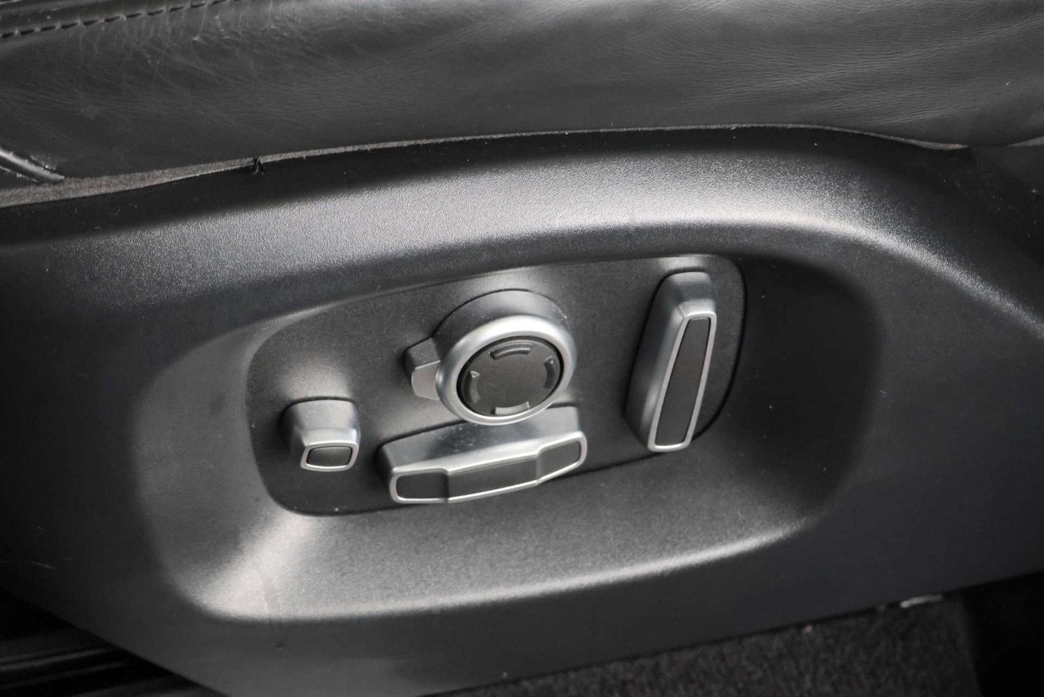 Used Land Rover Range Rover Sport 2017 for sale - 76600934: Photo 17