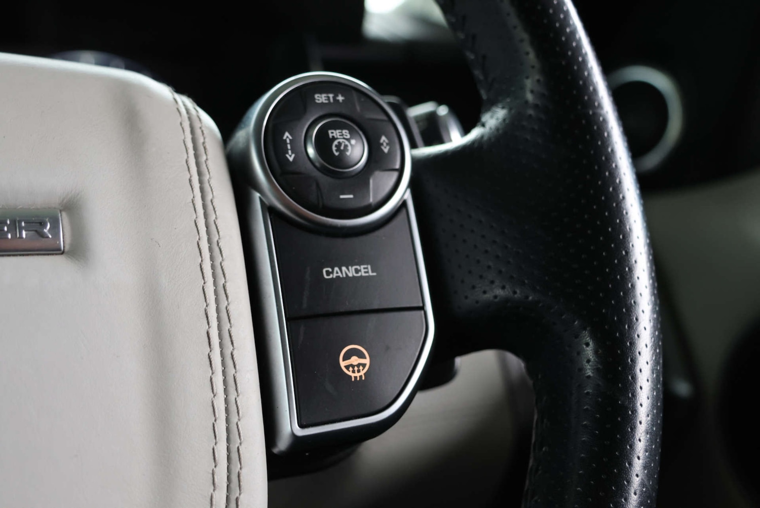 Used Land Rover Range Rover Sport 2017 for sale - 76600934: Photo 30