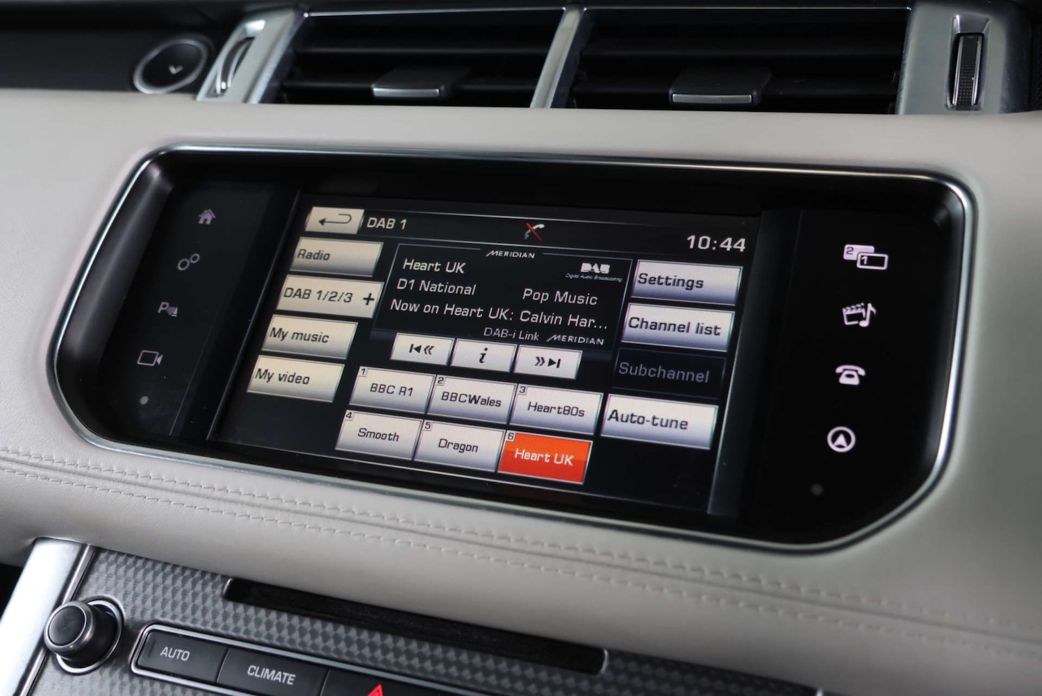 Used Land Rover Range Rover Sport 2017 for sale - 76600934: Photo 35