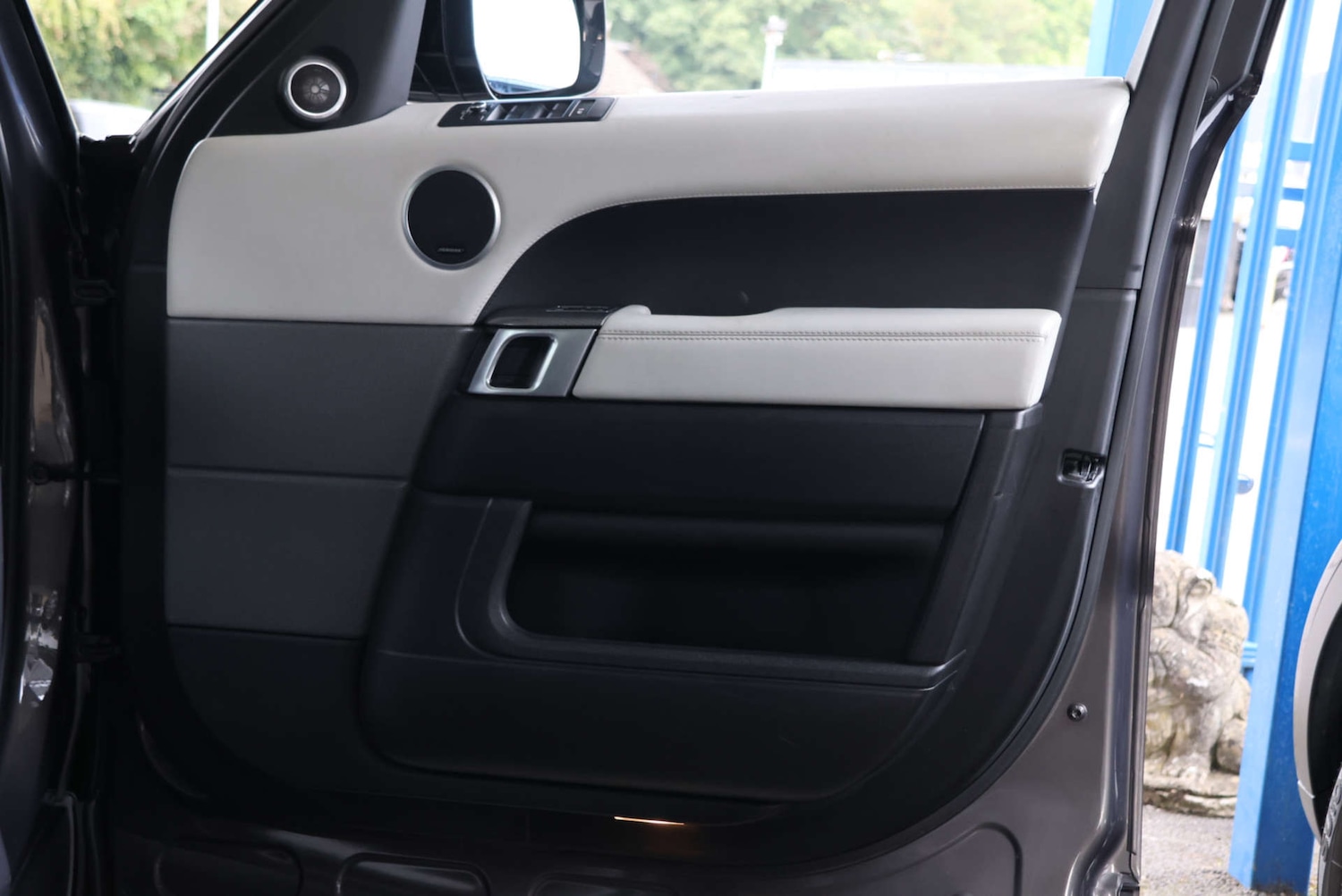 Used Land Rover Range Rover Sport 2017 for sale - 76600934: Photo 43