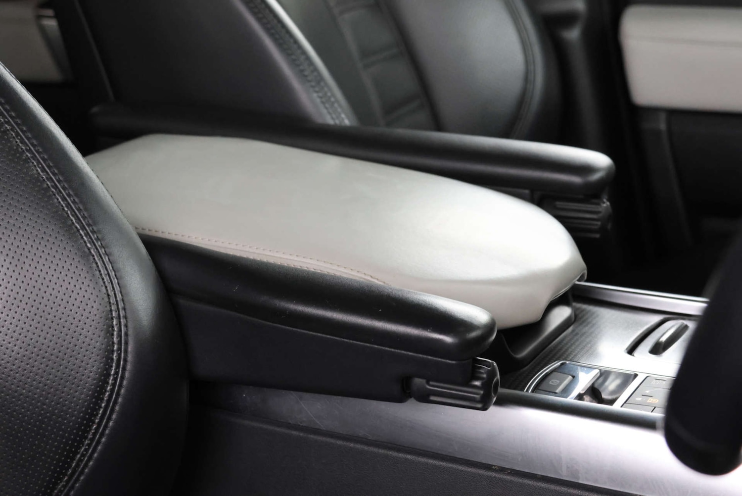 Used Land Rover Range Rover Sport 2017 for sale - 76600934: Photo 9