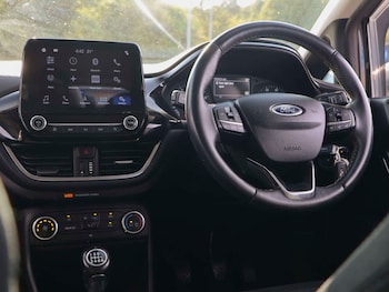 Used Ford Fiesta 2018 for sale - 79548219: Photo