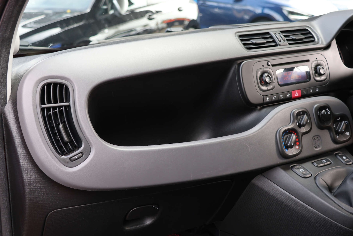 Used Fiat Panda 2015 for sale - 77094192: Photo 11