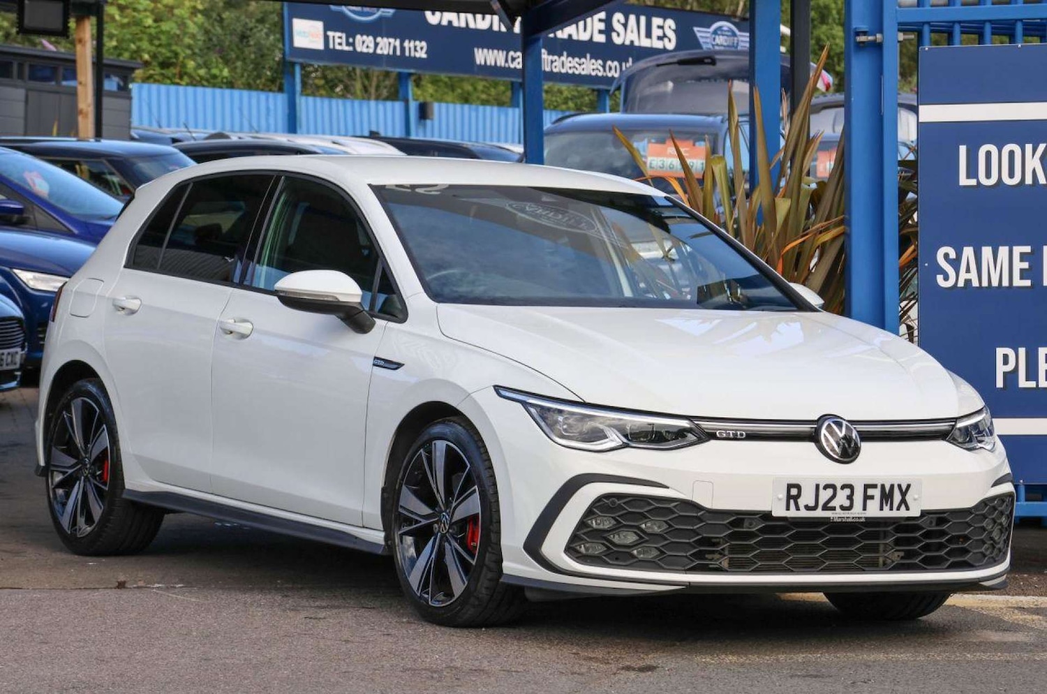 Used Volkswagen Golf 2023 for sale - 76363932: Photo 2