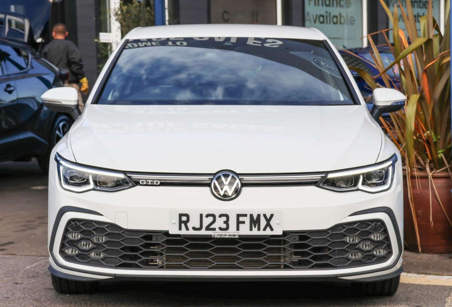 Used Volkswagen Golf 2023 for sale - 76363932: Photo 3