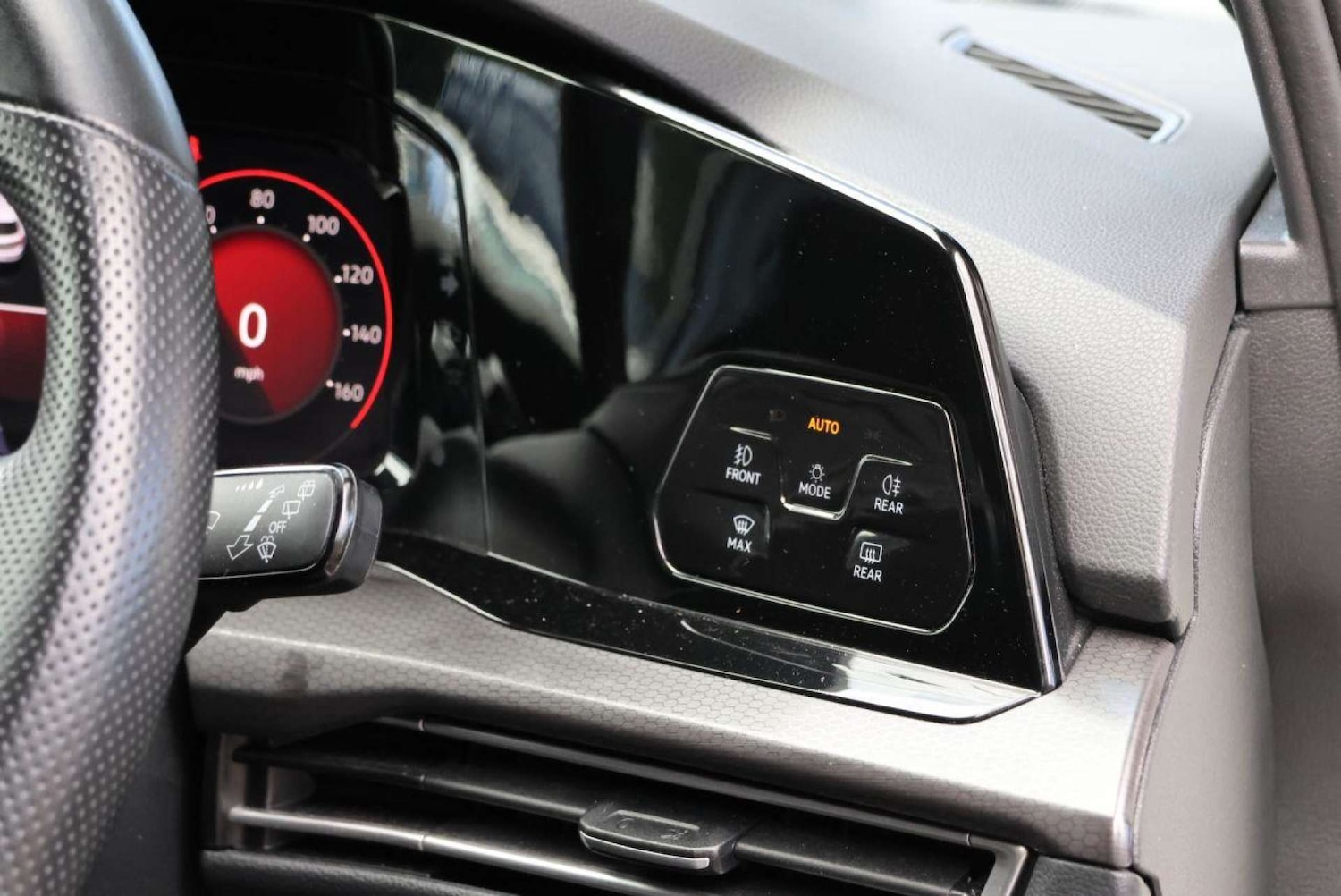 Used Volkswagen Golf 2023 for sale - 76363932: Photo 6