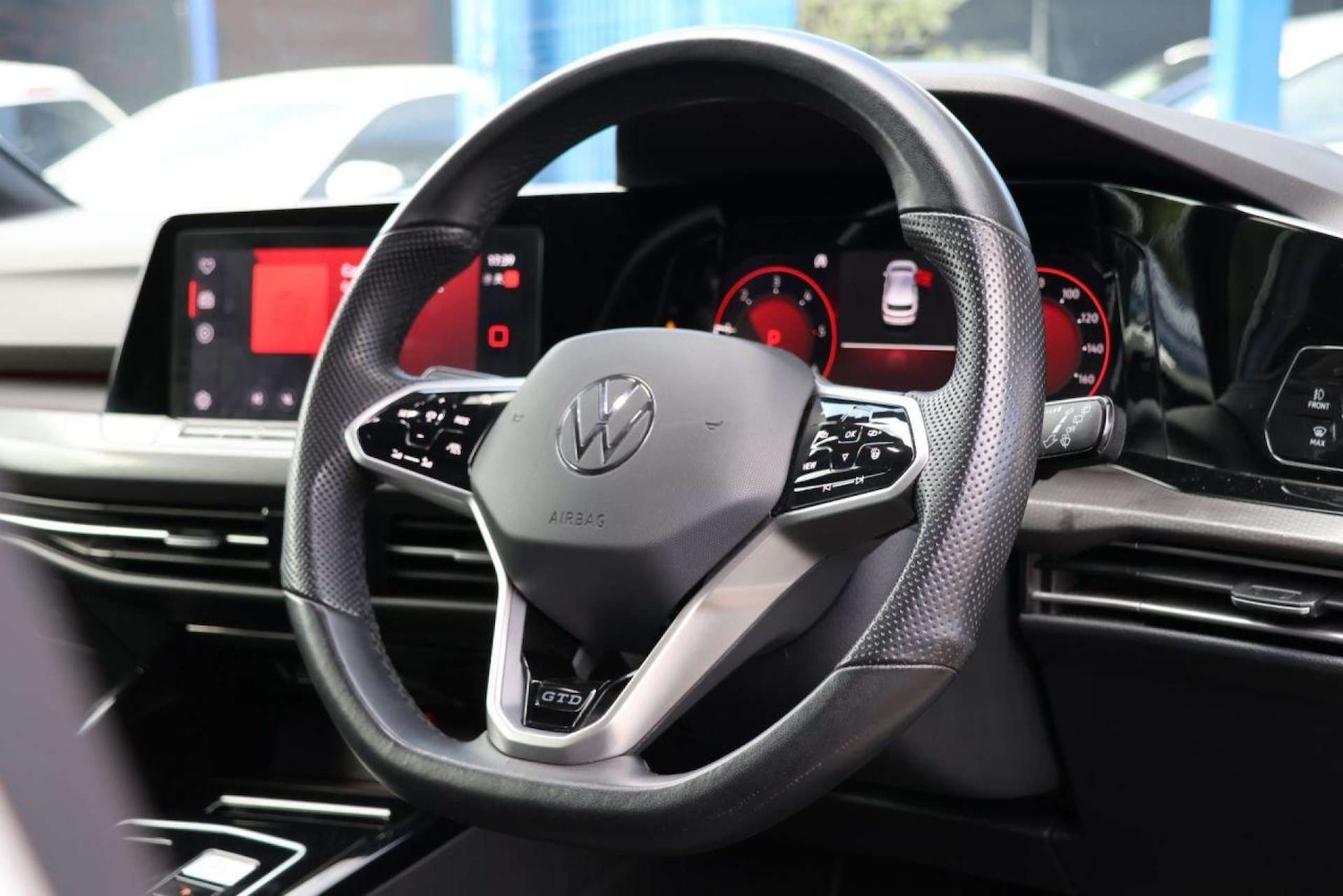 Used Volkswagen Golf 2023 for sale - 76363932: Photo 7