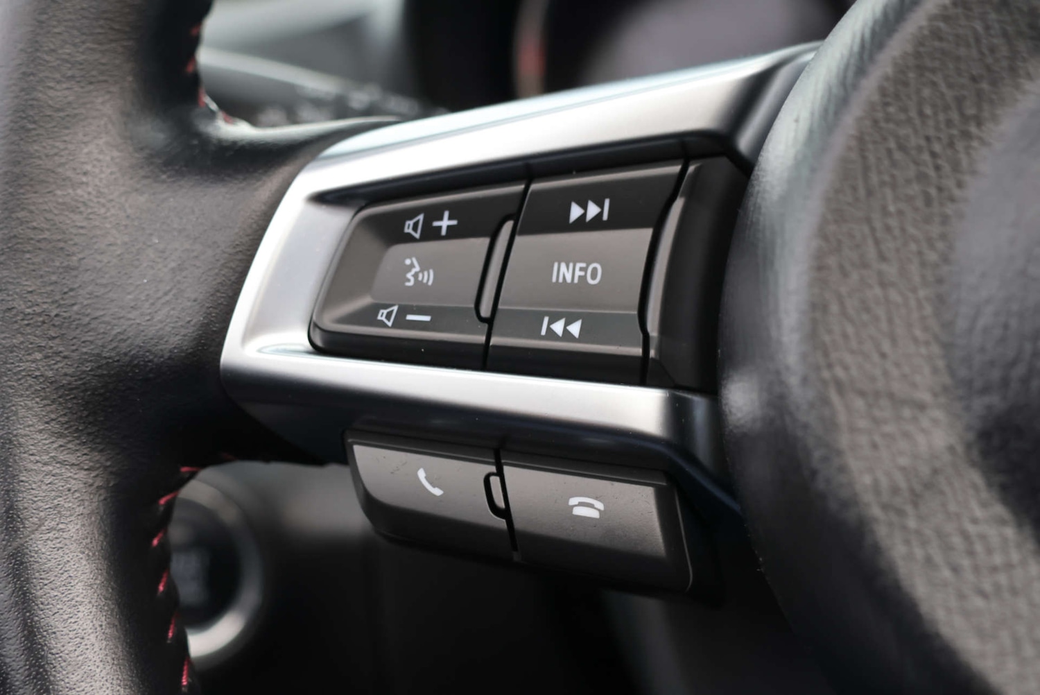 Used Mazda MX-5 2016 for sale - 76481438: Photo 18