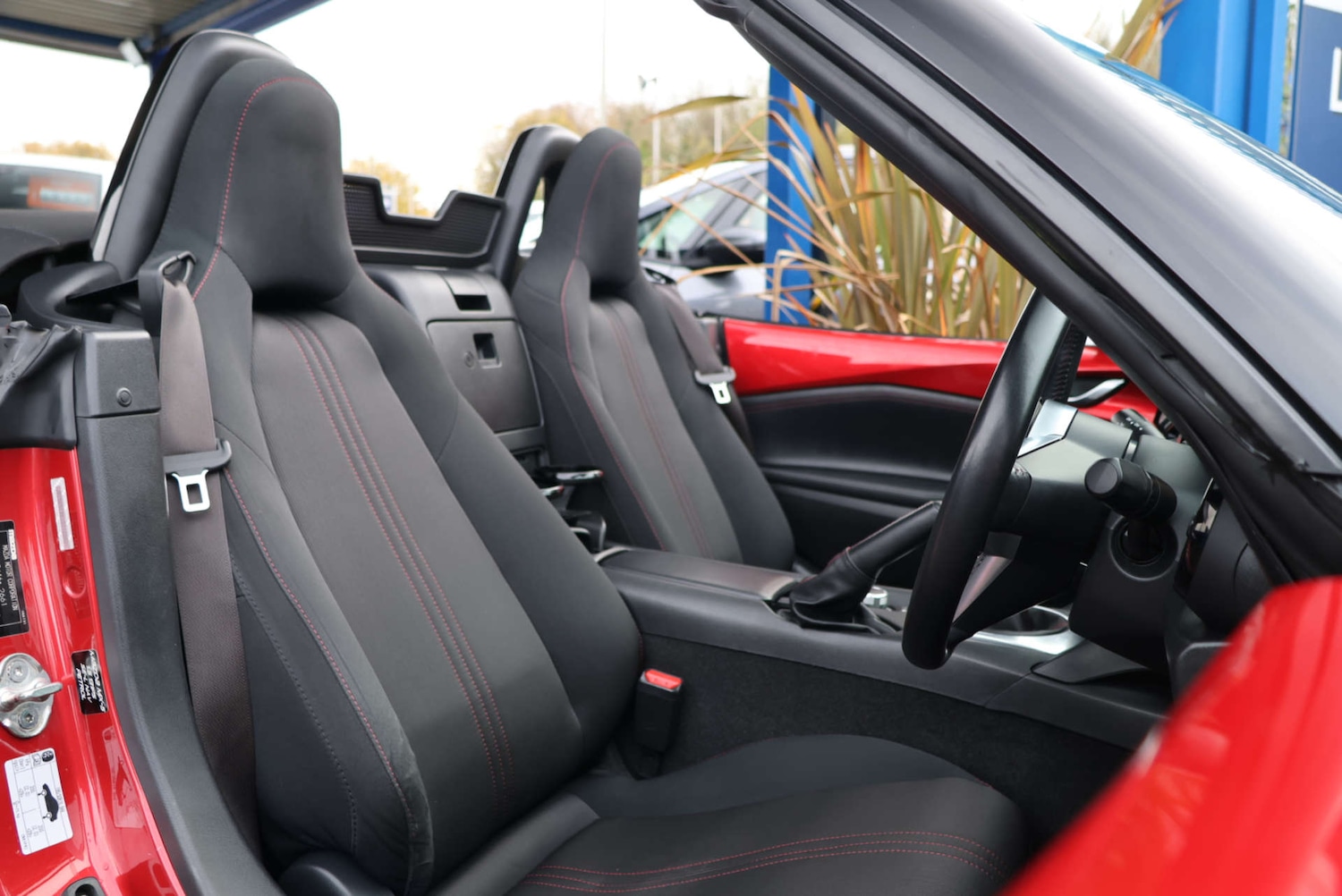 Used Mazda MX-5 2016 for sale - 76481438: Photo 5