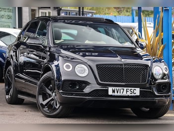 2017 (17) - 4.0d V8 SUV 5dr Diesel Auto 4WD Euro 6 (s/s) (435 ps)