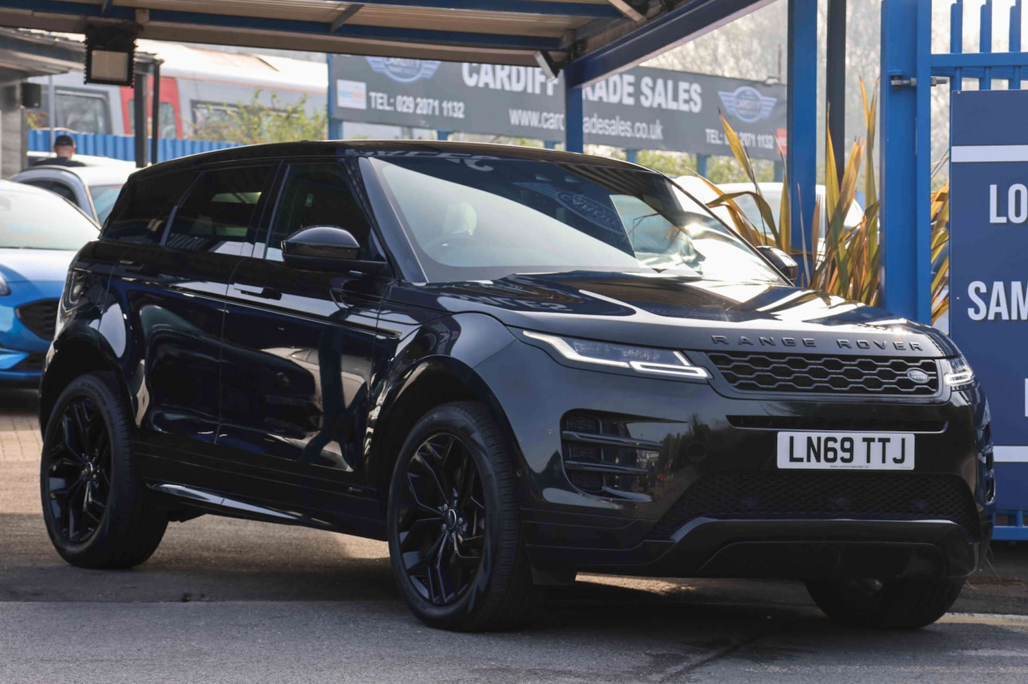 Used Land Rover Range Rover Evoque 2019 for sale - 77974141: Photo 2