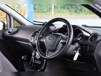 Used Ford Fiesta 2017 for sale - 79749772: Photo