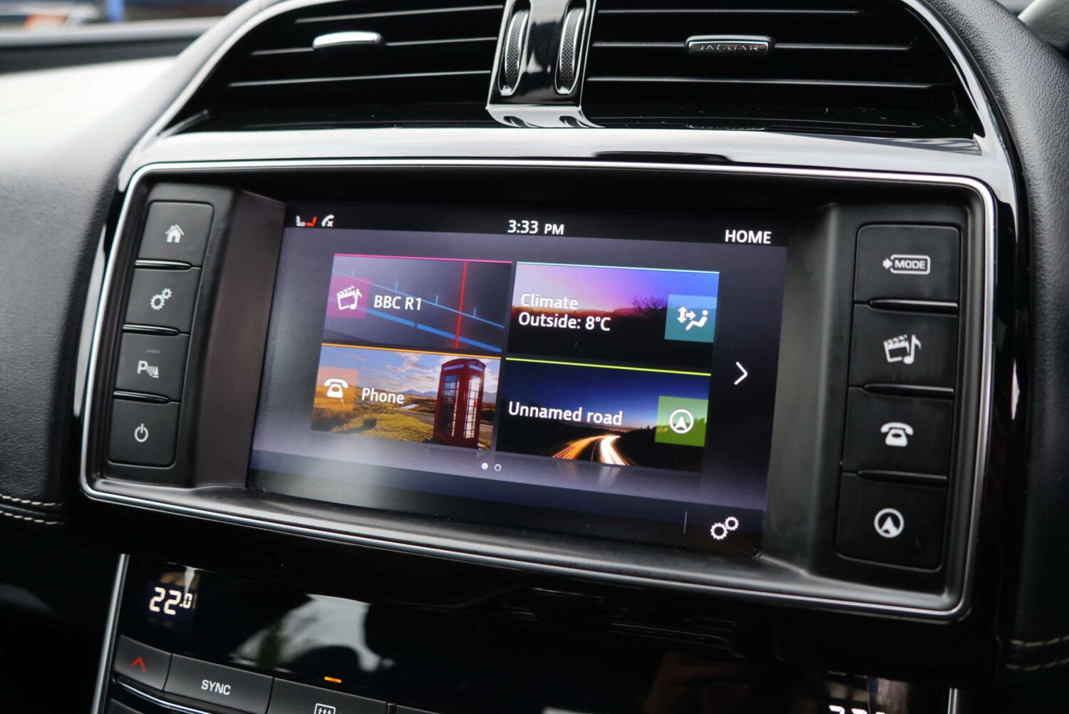 Used Jaguar XE 2017 for sale - 77420208: Photo 19