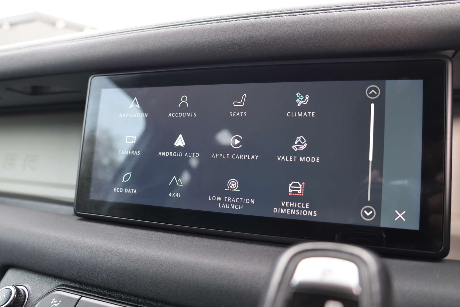 Used Land Rover Defender 2021 for sale - 77946325: Photo 41