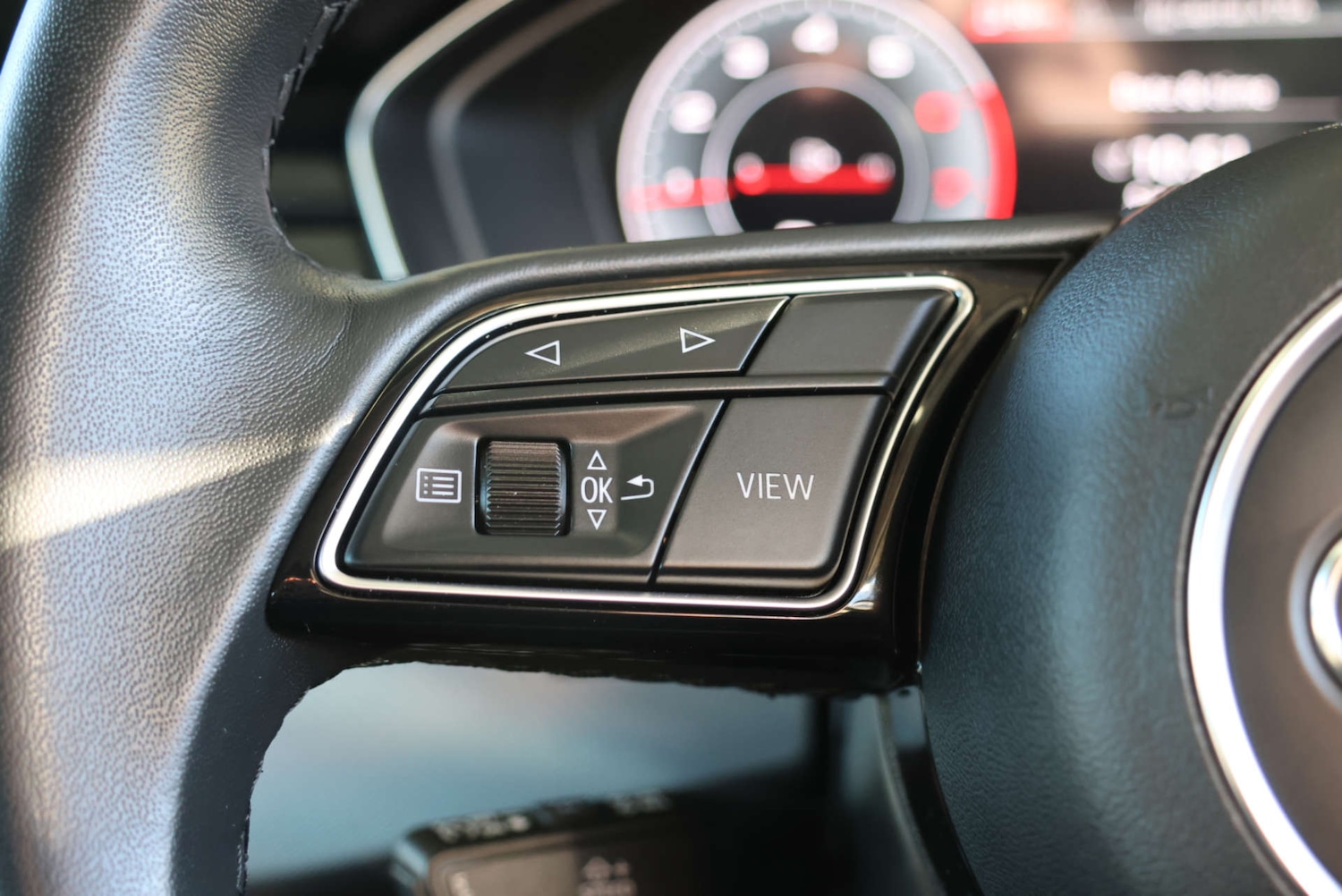 Used Audi A4 2023 for sale - 77161990: Photo 14