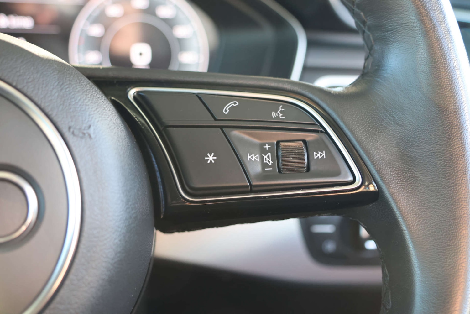 Used Audi A4 2023 for sale - 77161990: Photo 15