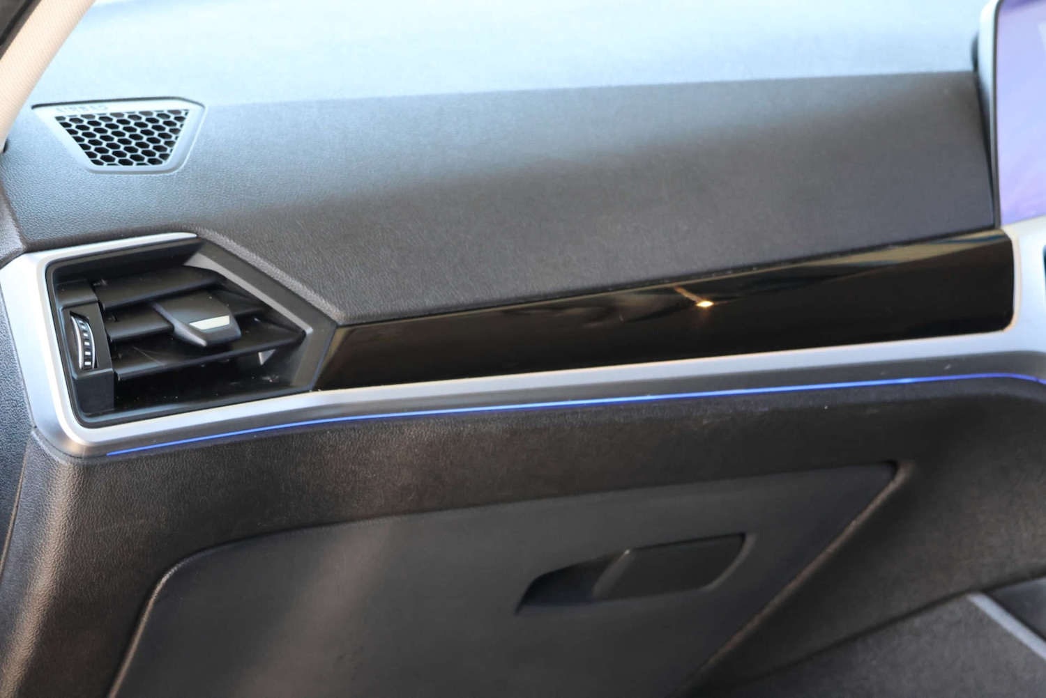 Used BMW 3 Series 2020 for sale - 76758480: Photo 10