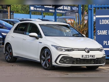 Used Volkswagen Golf 2023 for sale - 75116145: Photo