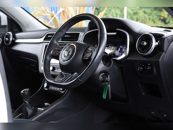 Used MG MG ZS 2018 for sale - 75997748: Photo