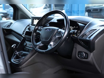 Used Ford Transit Connect 2023 for sale - 77210001: Photo